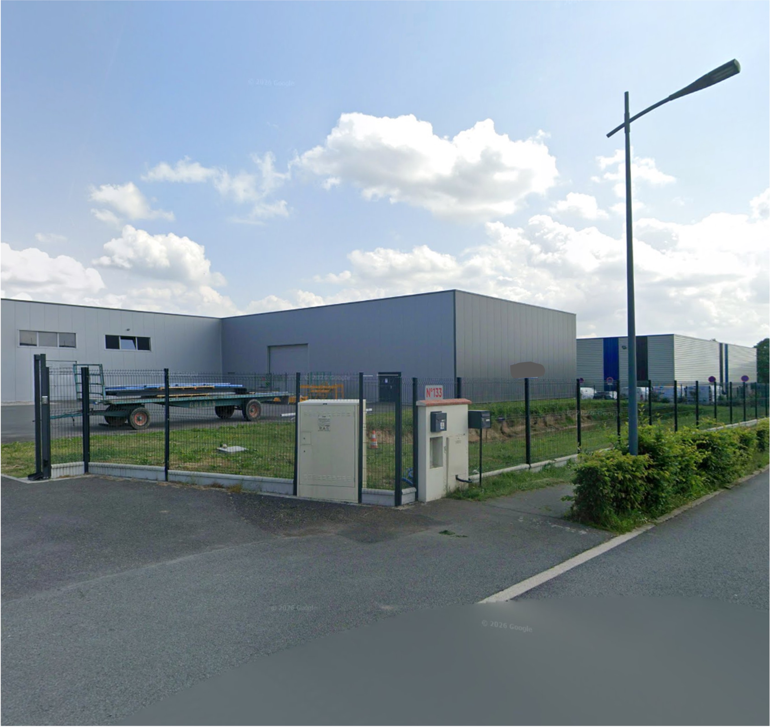 Location Entrepôt 900 m² Eslettes