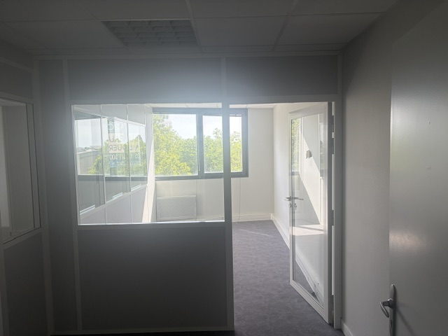 Location Bureaux 508 m² Aytré - 3