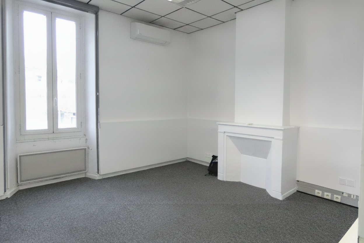 Location pure Local commercial 94 m² Allauch - 4