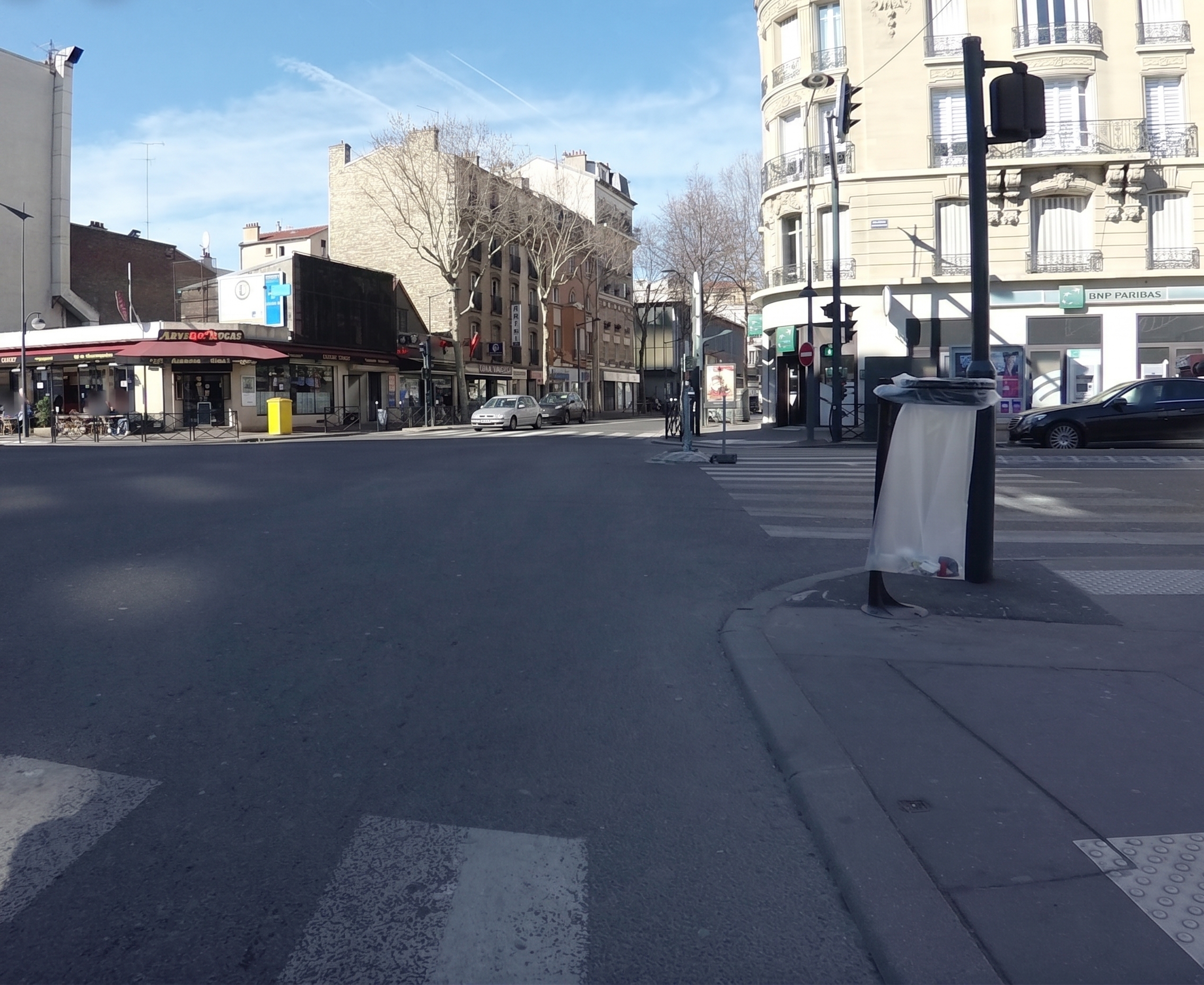 Vente de fonds de commerce Local commercial 390 m² Clichy