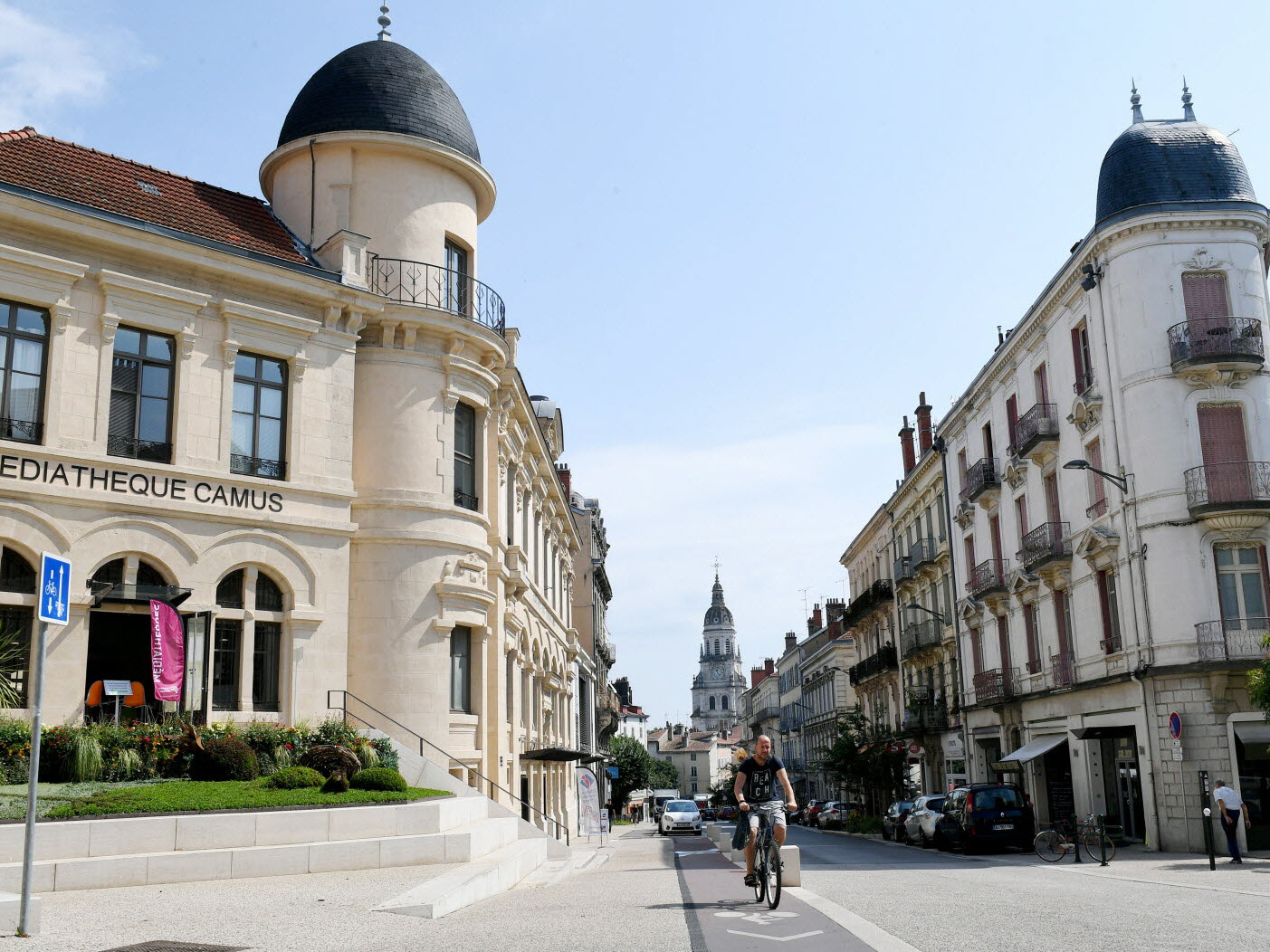 Vente de fonds de commerce Local commercial 100 m² Bourg-en-Bresse