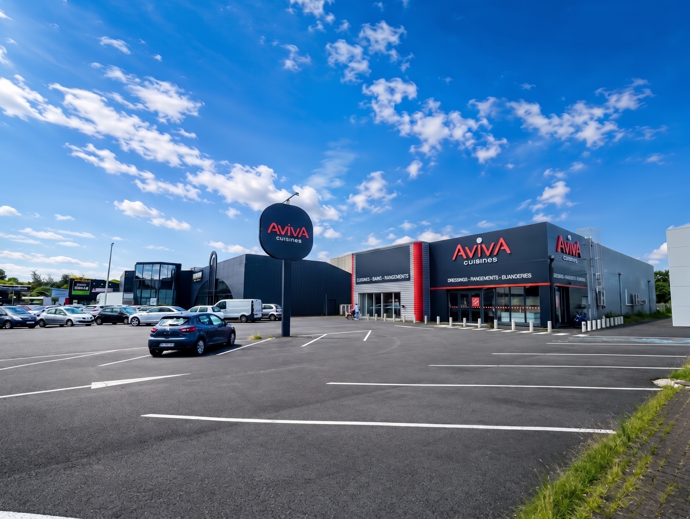 Location pure Local commercial 300 m² Lons