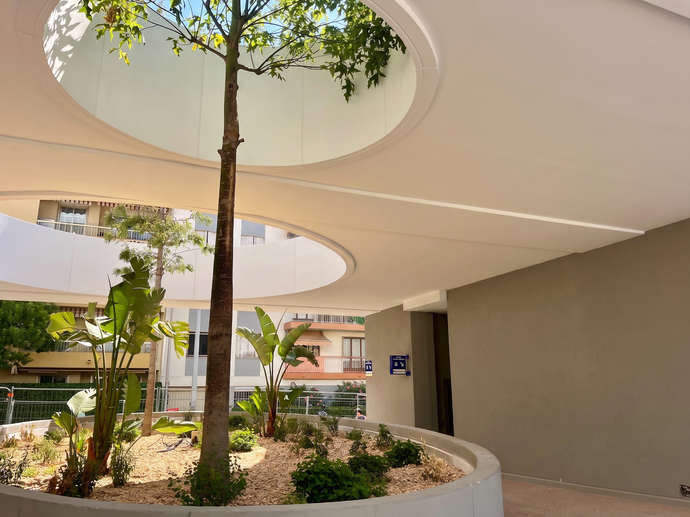 Vente de murs libres Local commercial 180 m² Saint-Laurent-du-Var - 6