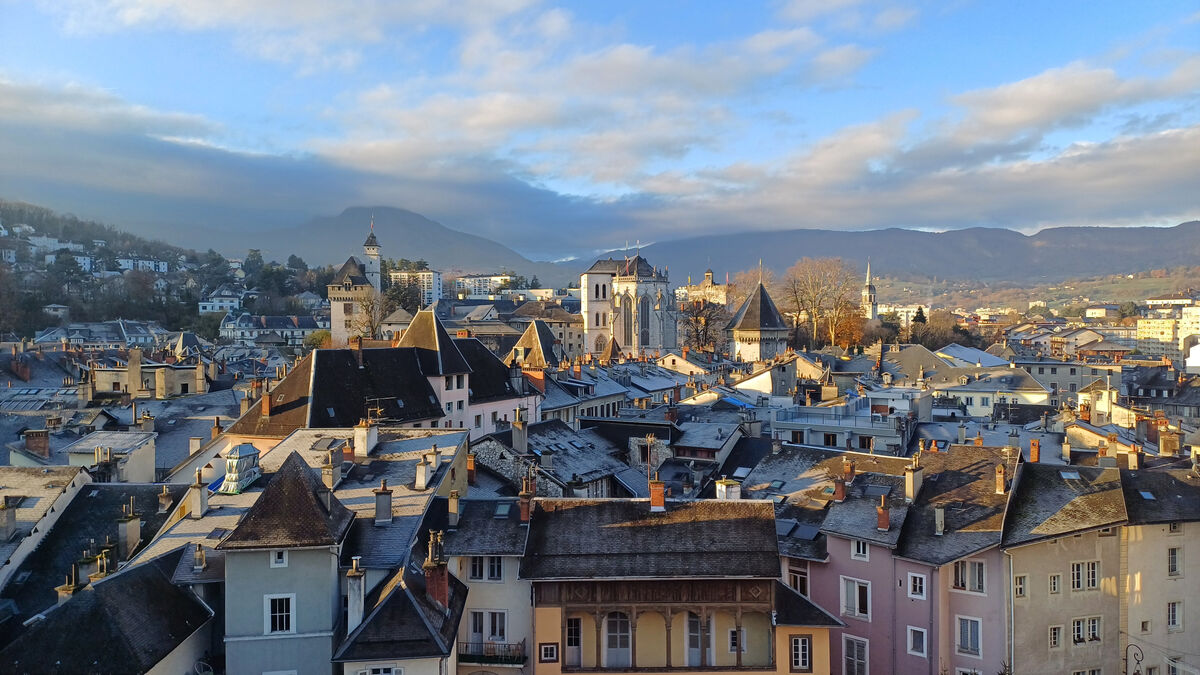 Vente de murs libres Local commercial 110 m² Chambéry