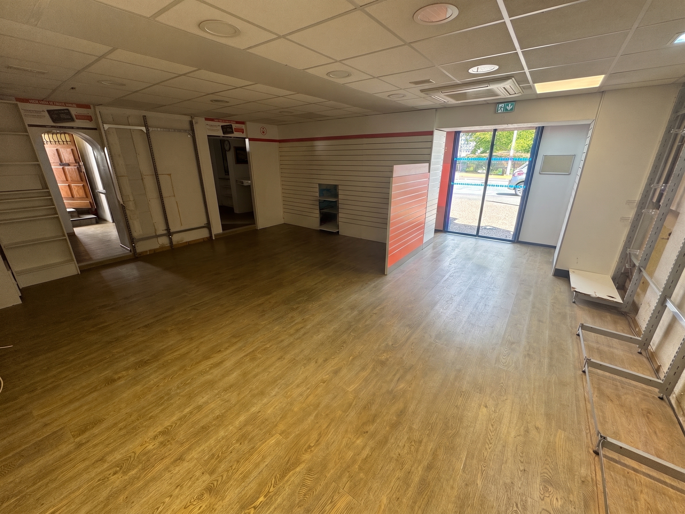 Location pure Local commercial 140 m² Bayonne - 2