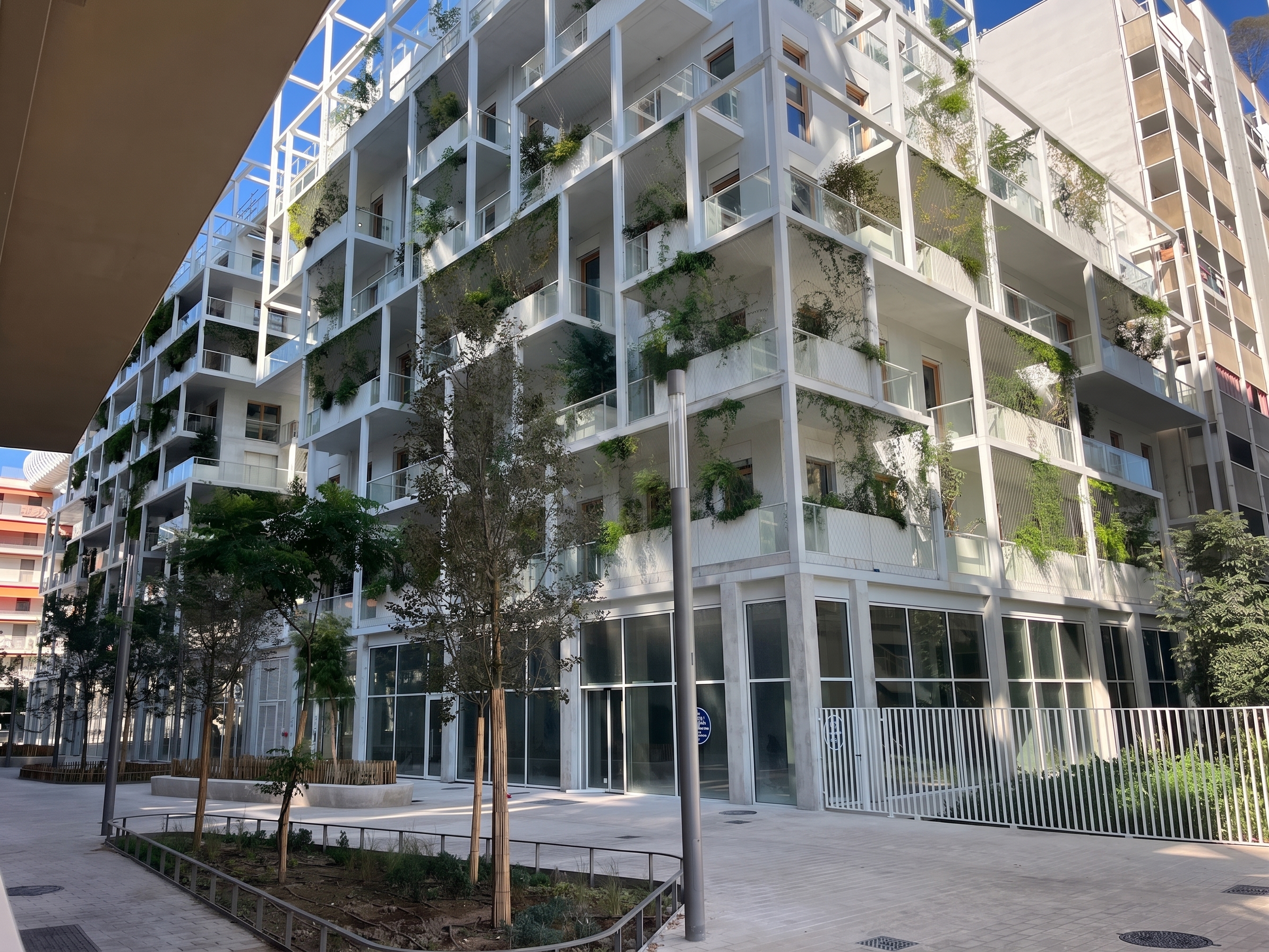 Location pure Local commercial 100 m² Nice - 3