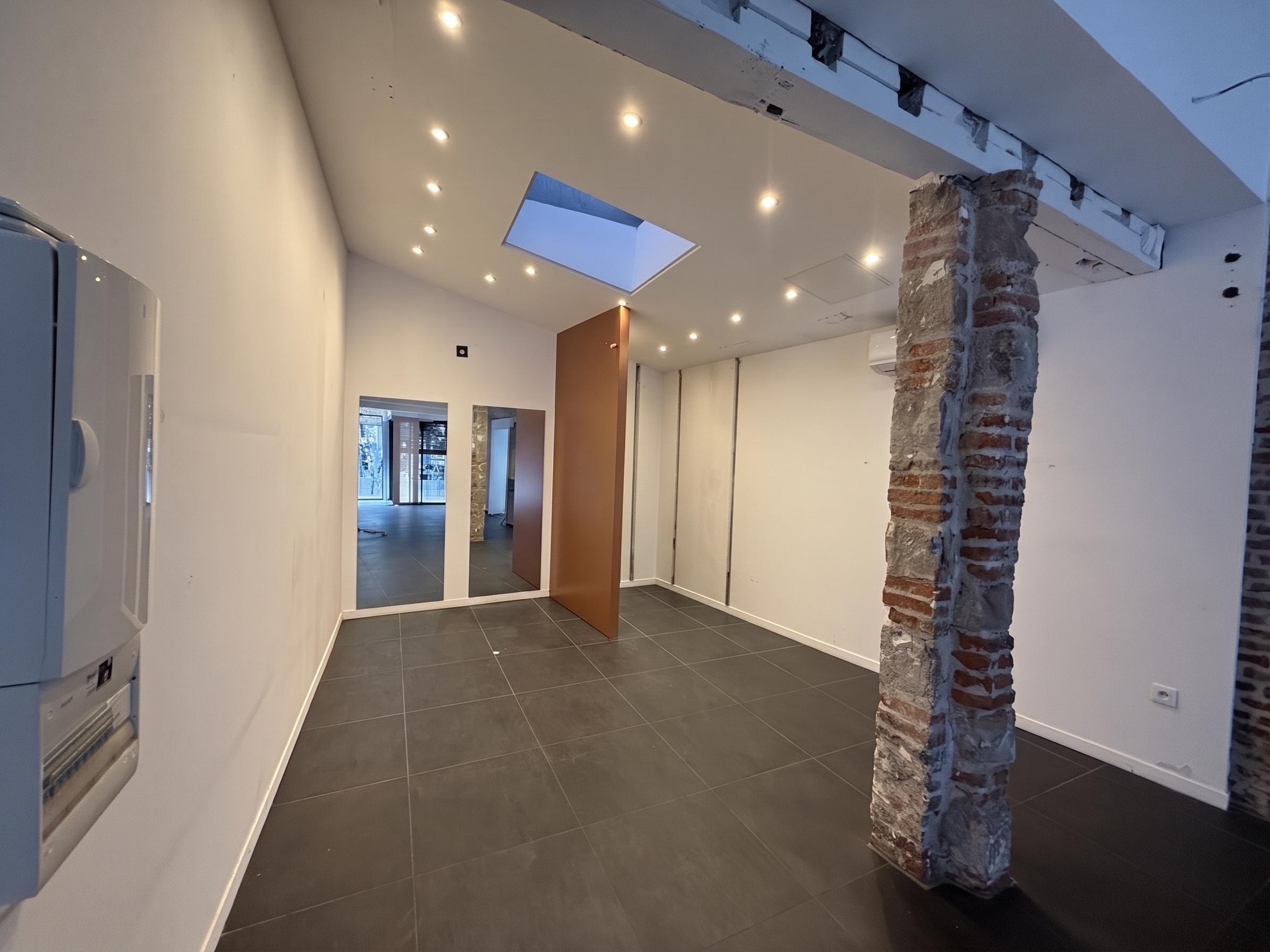Location pure Local commercial 56 m² Lille - 2