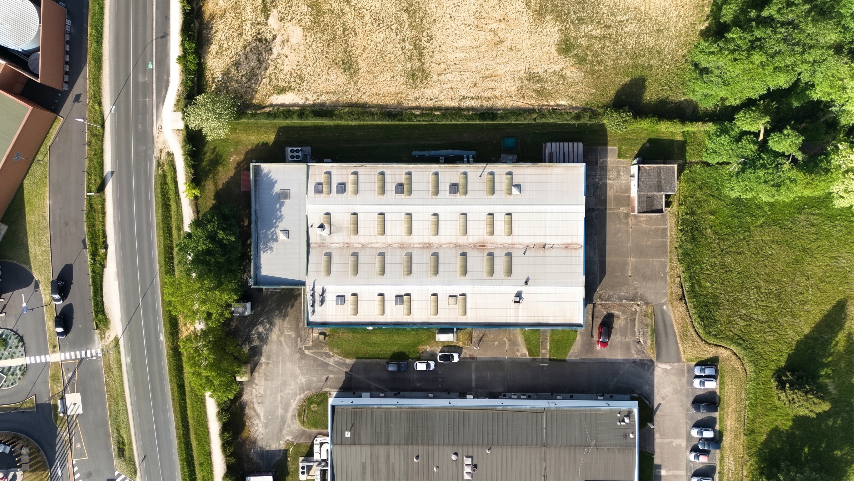 Location pure Local commercial 355 m² Artigues-près-Bordeaux - 8