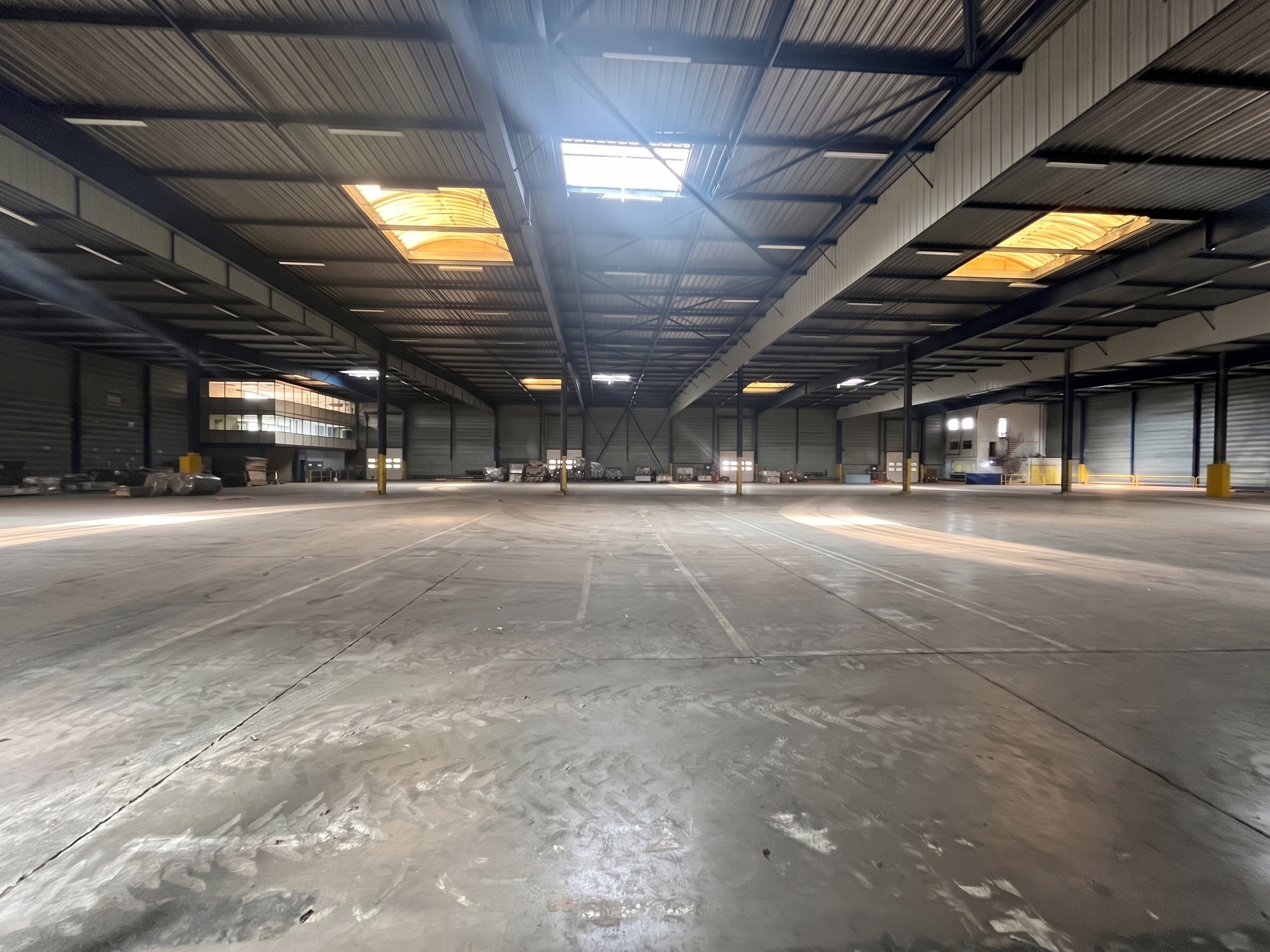 Location Entrepôt 4 000 m² Danjoutin - 3