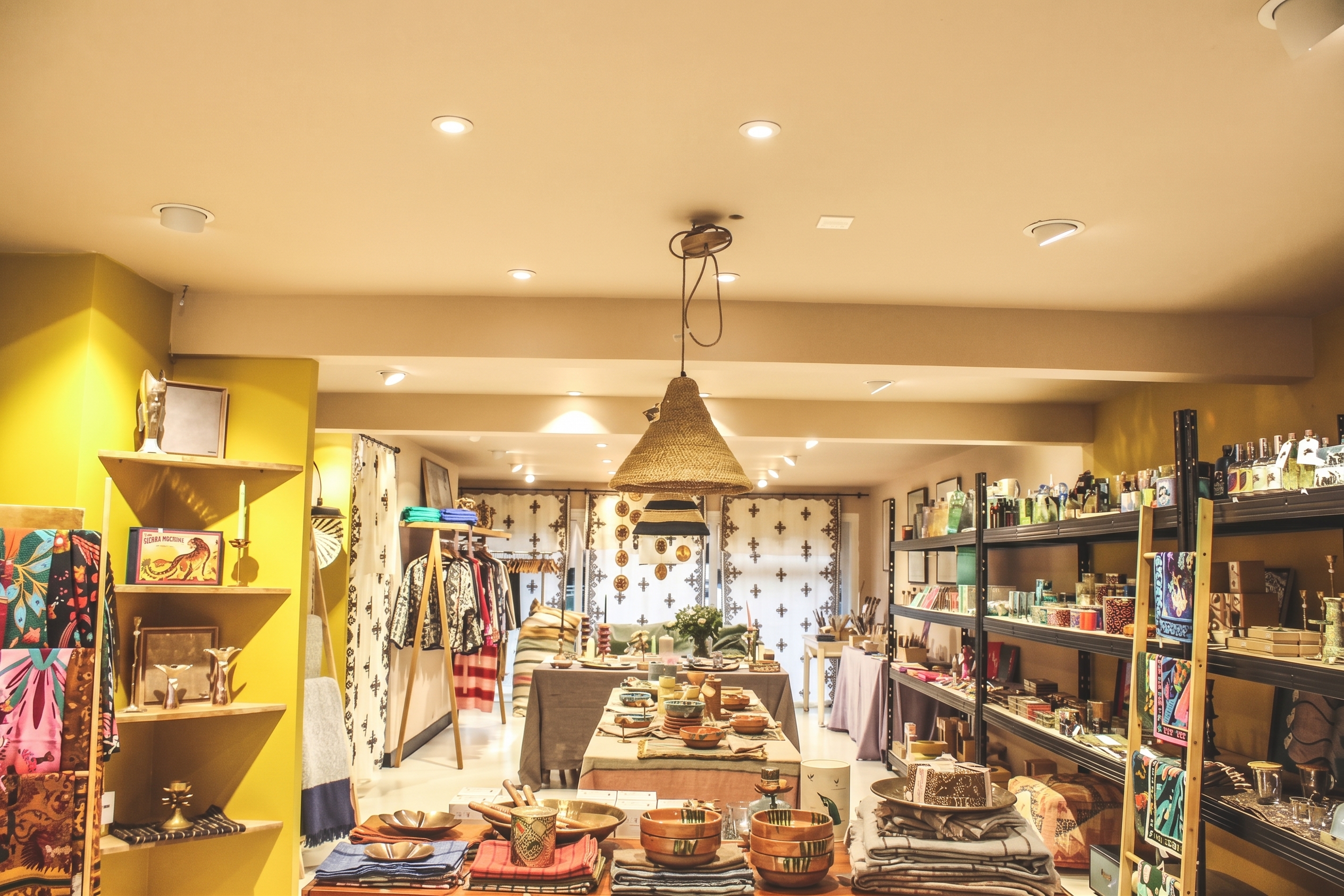 Location pure Local commercial 75 m² La Madeleine - 3