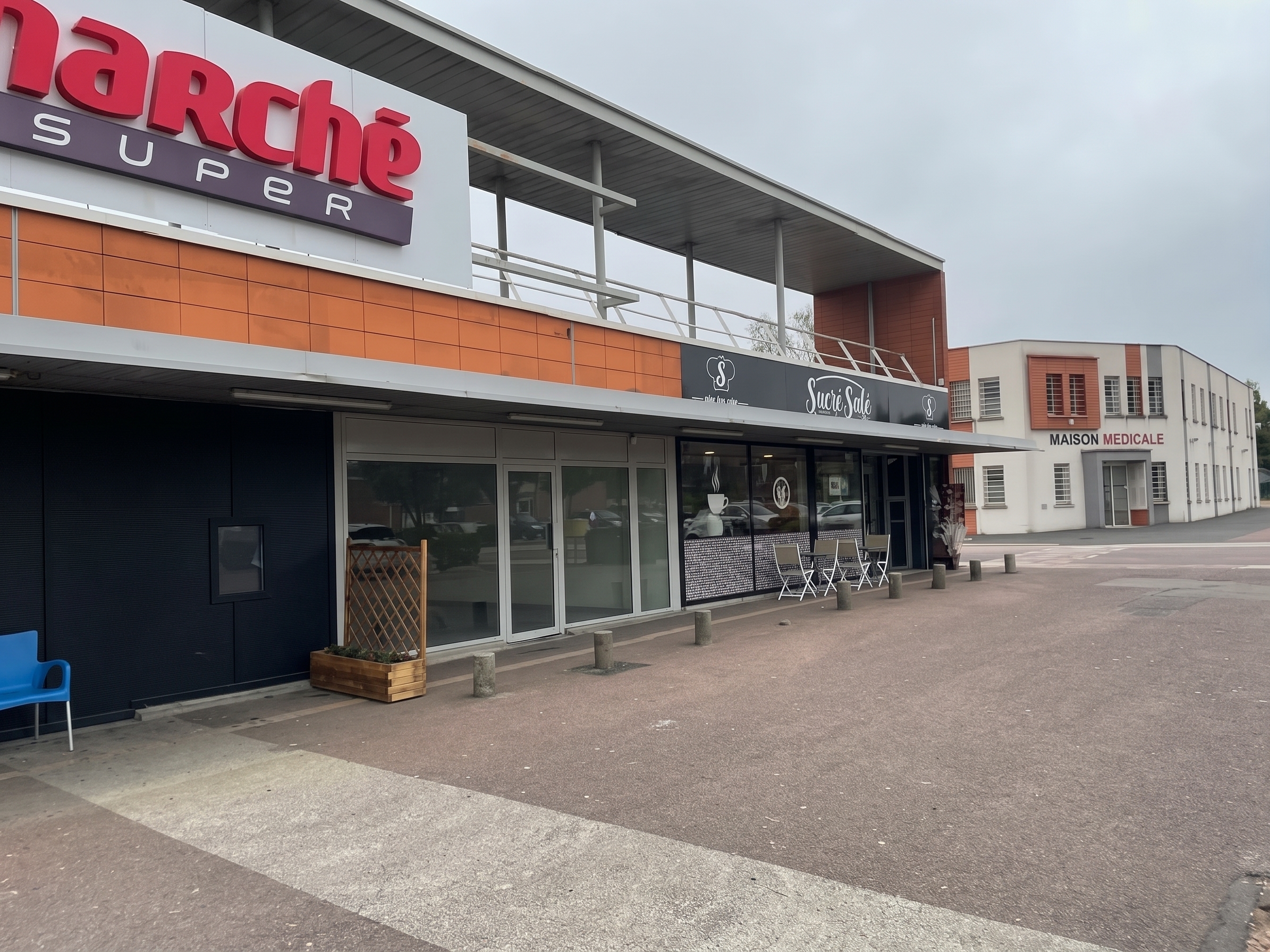 Location pure Local commercial 137 m² Nevers - 2