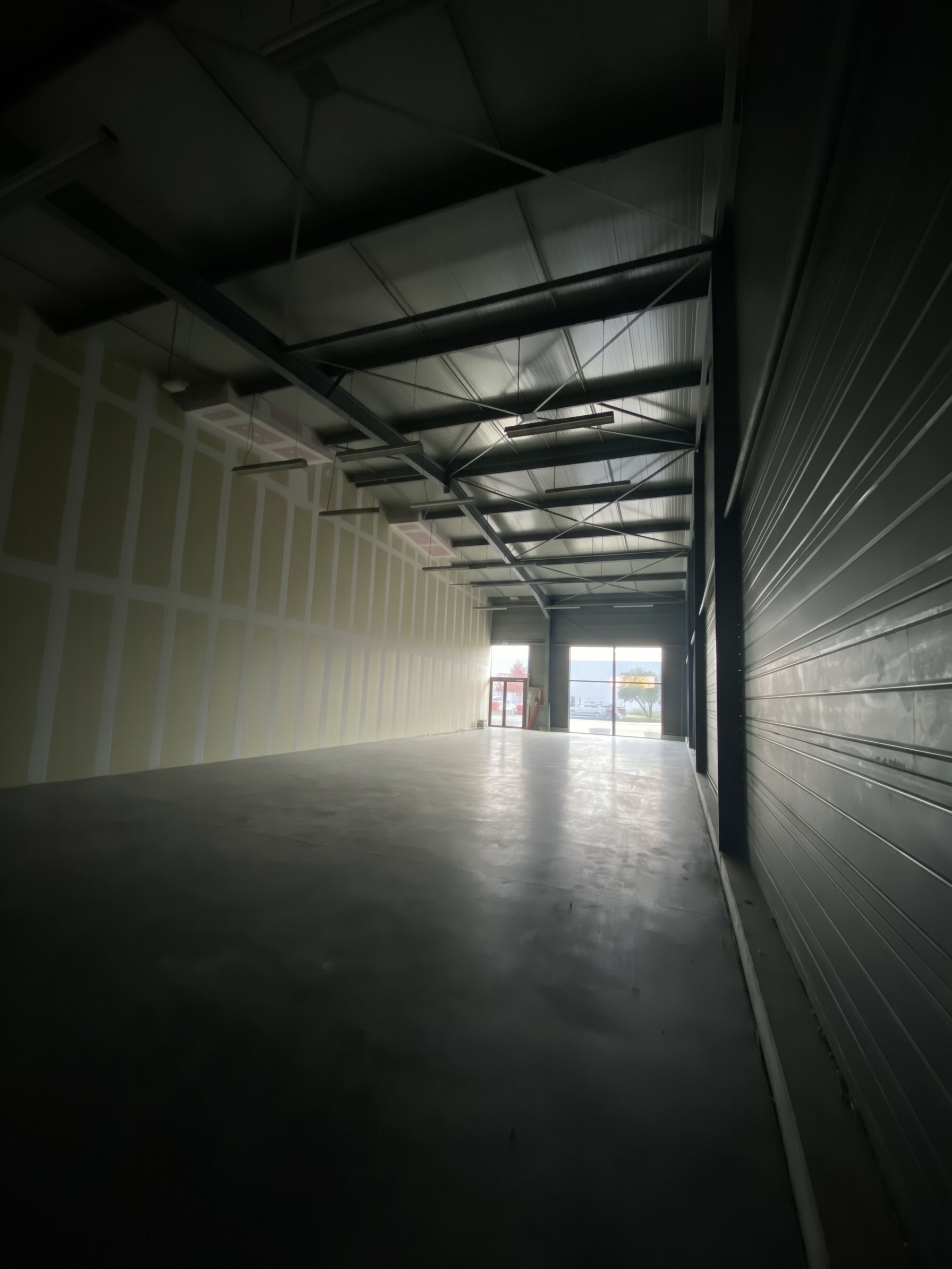 Location pure Local commercial 230 m² Boé - 5