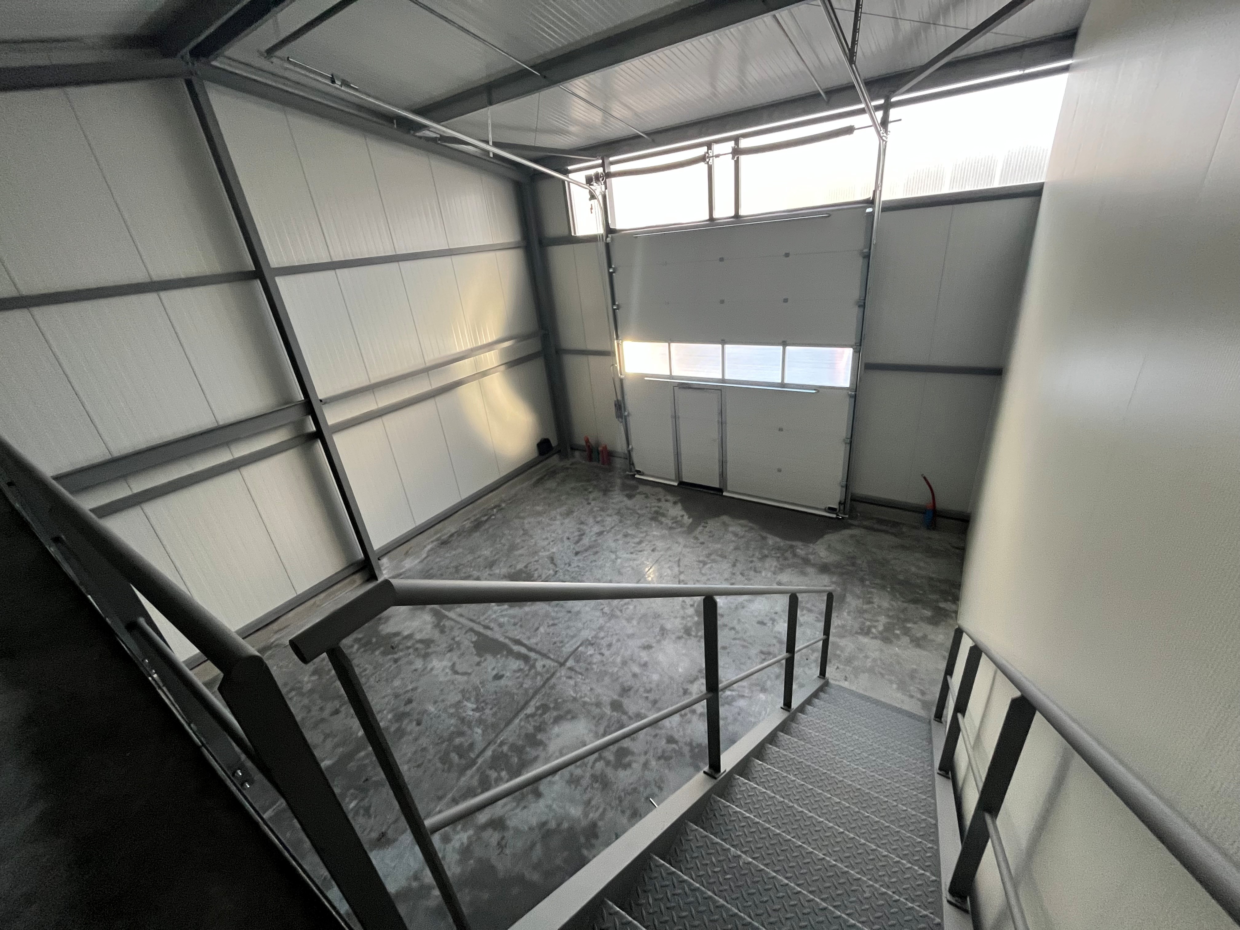 Location Entrepôt 170 m² Villefranque - 2
