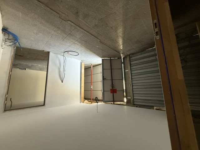 Vente de murs libres Entrepôt 935 m² Annecy - 8