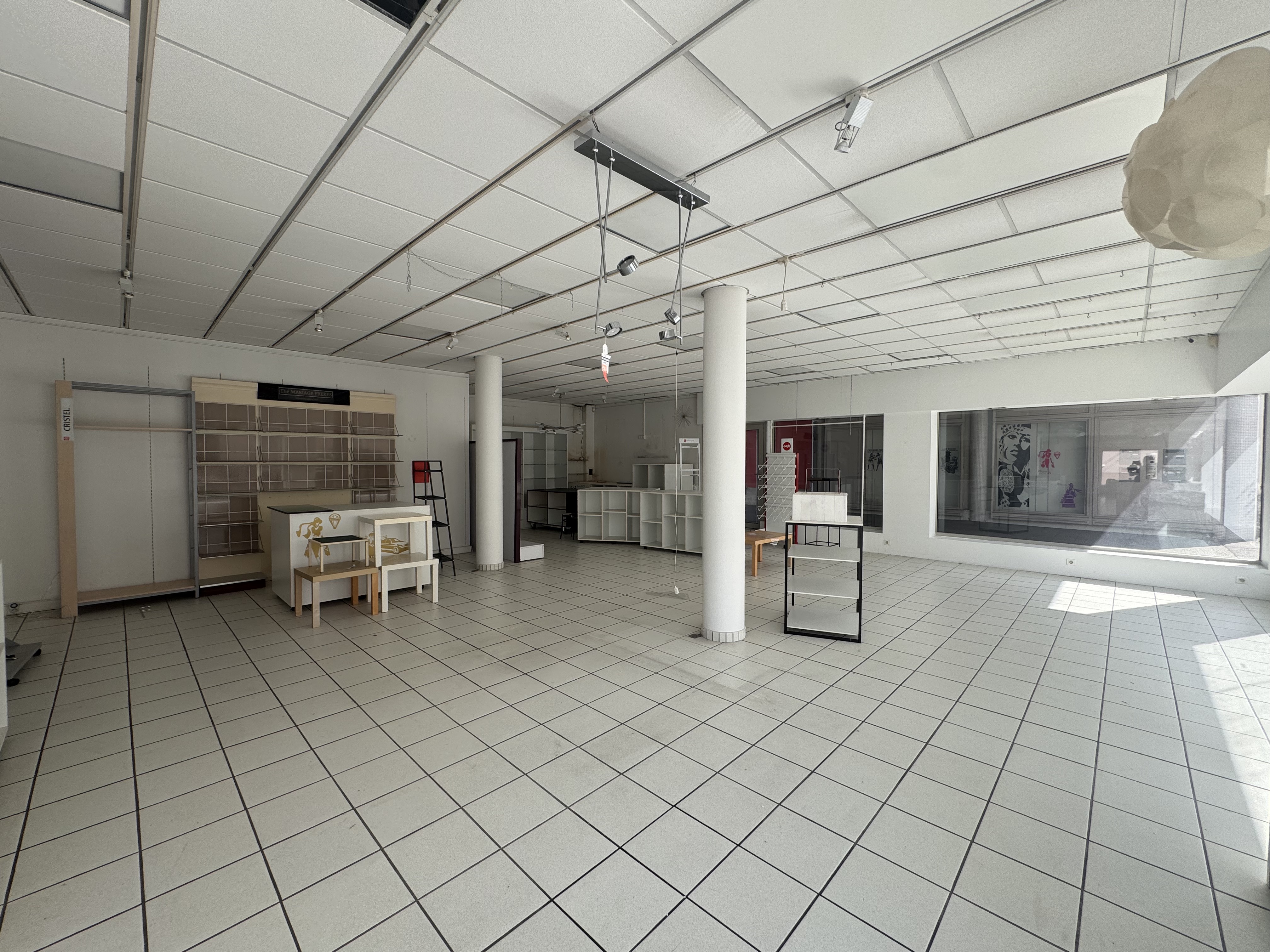 Location pure Local commercial 340 m² Mulhouse - 2