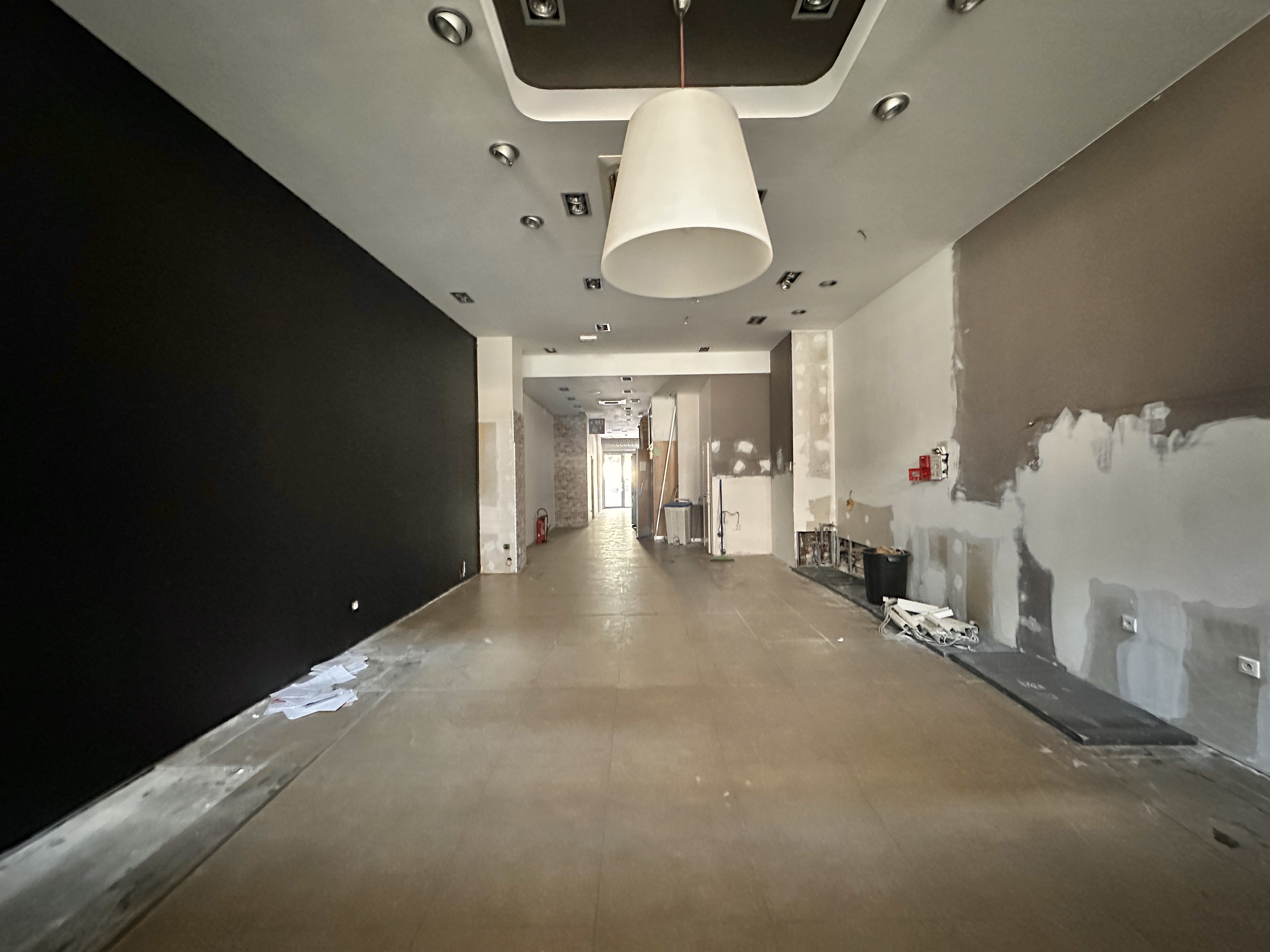 Location pure Local commercial 340 m² Lille - 2