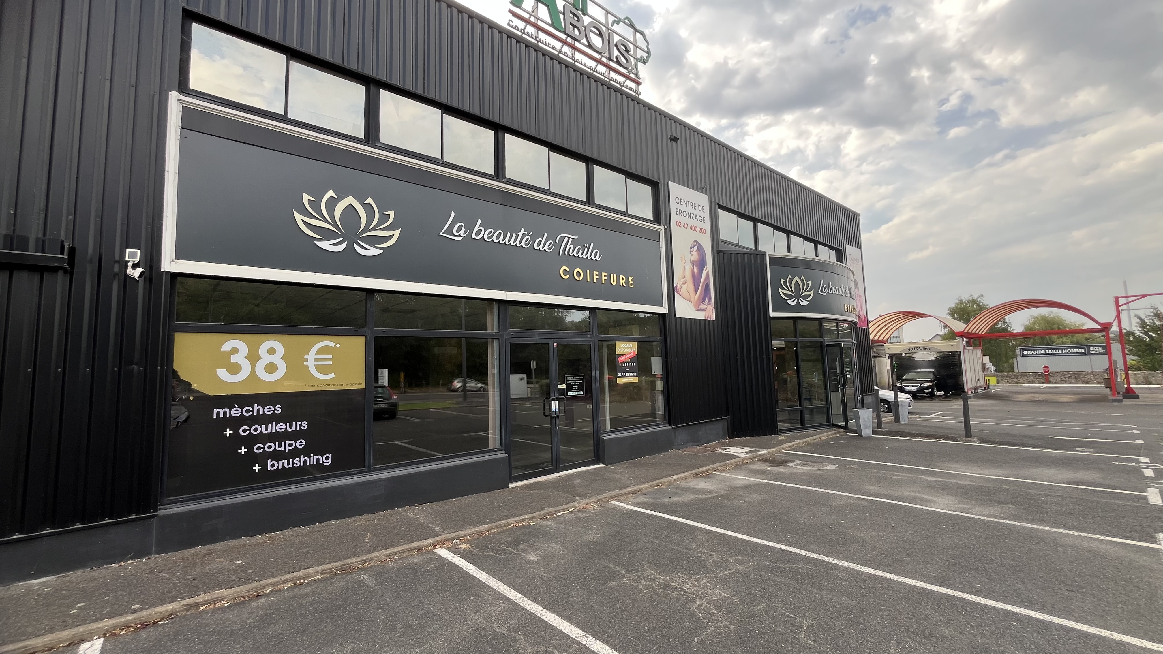 Location pure Local commercial 450 m² Chambray-lès-Tours - 3