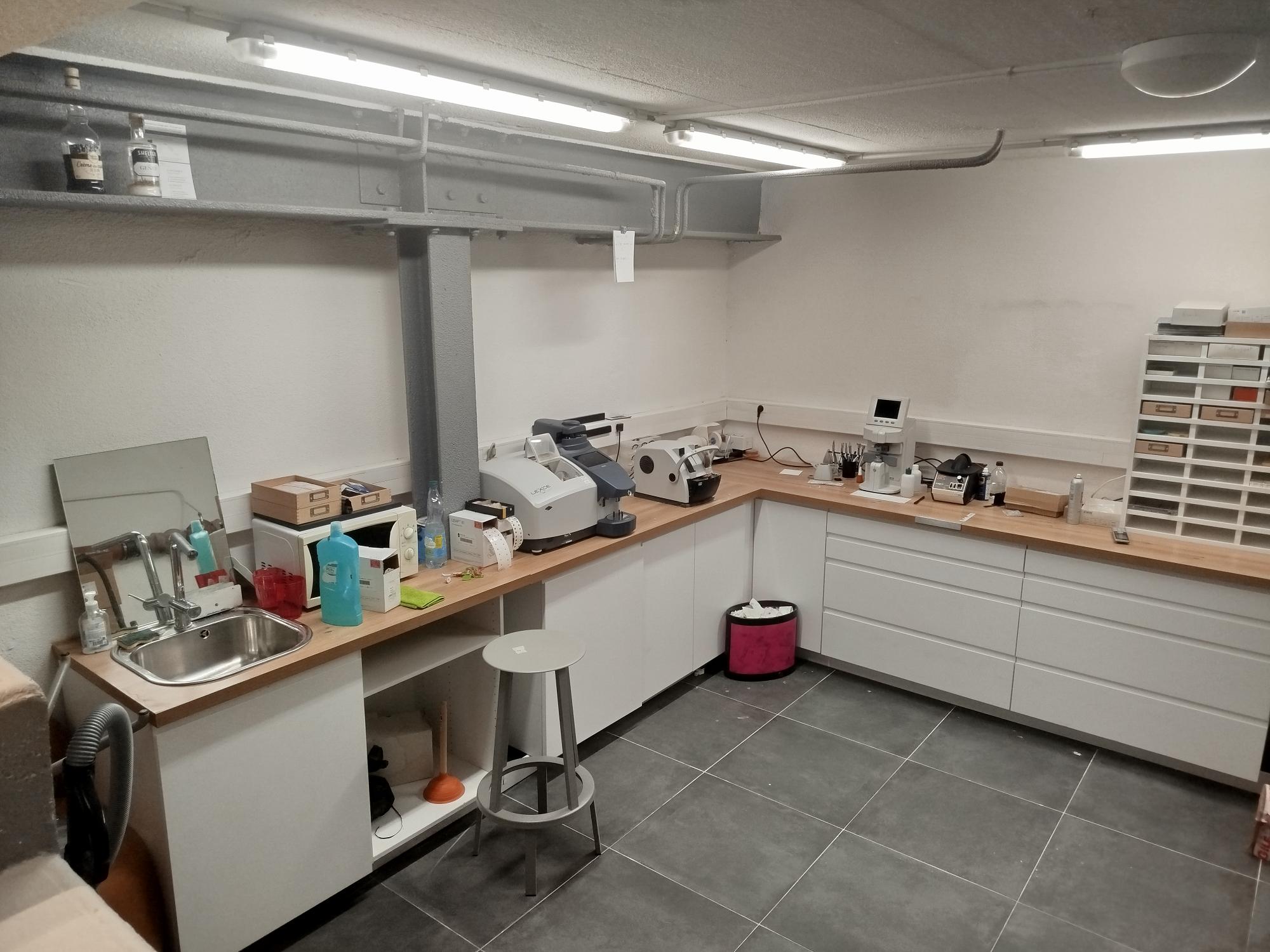 Vente de droit au bail Local commercial 72 m² Annecy - 4