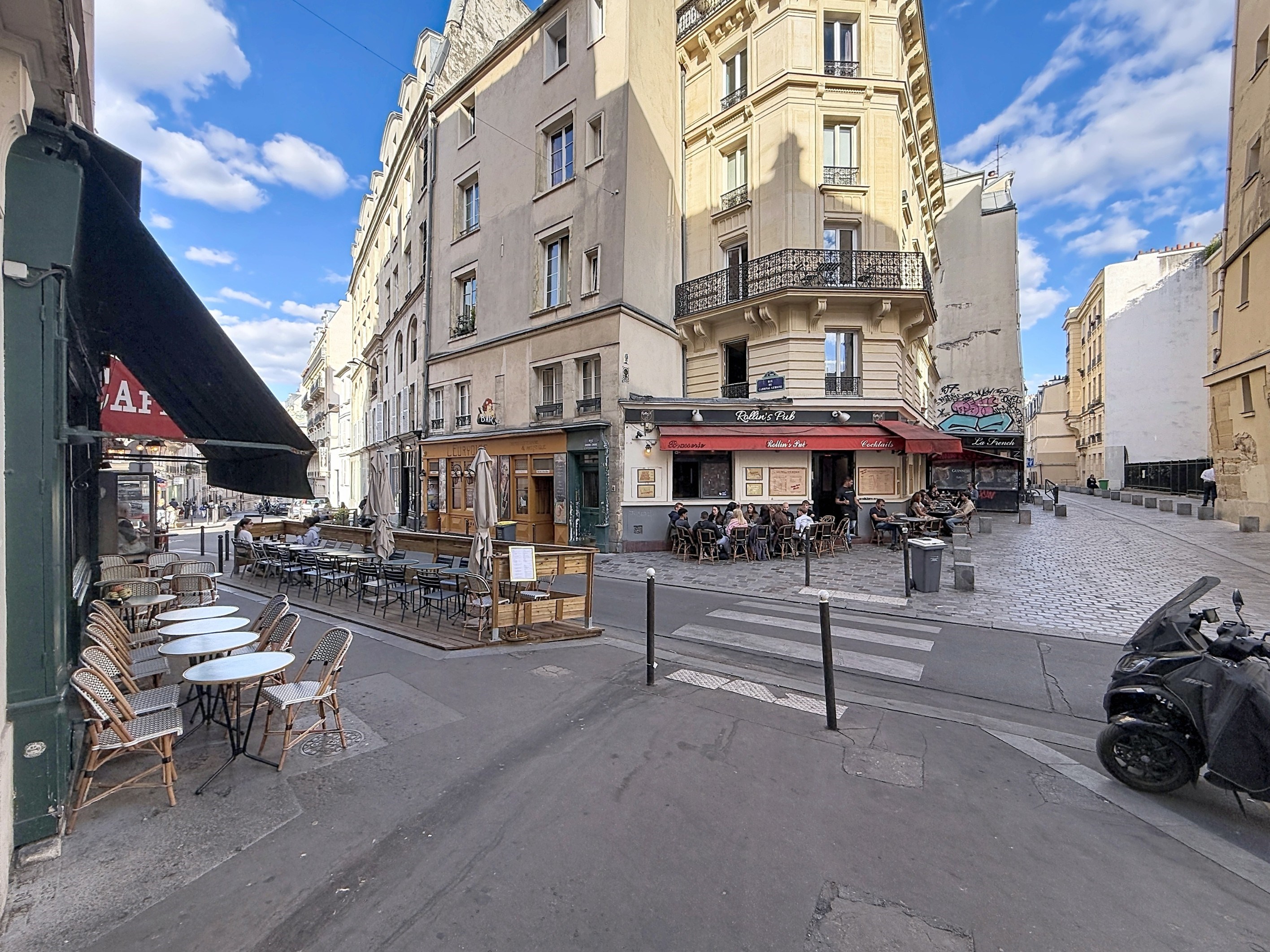 Location pure Local commercial 28 m² Paris - 6