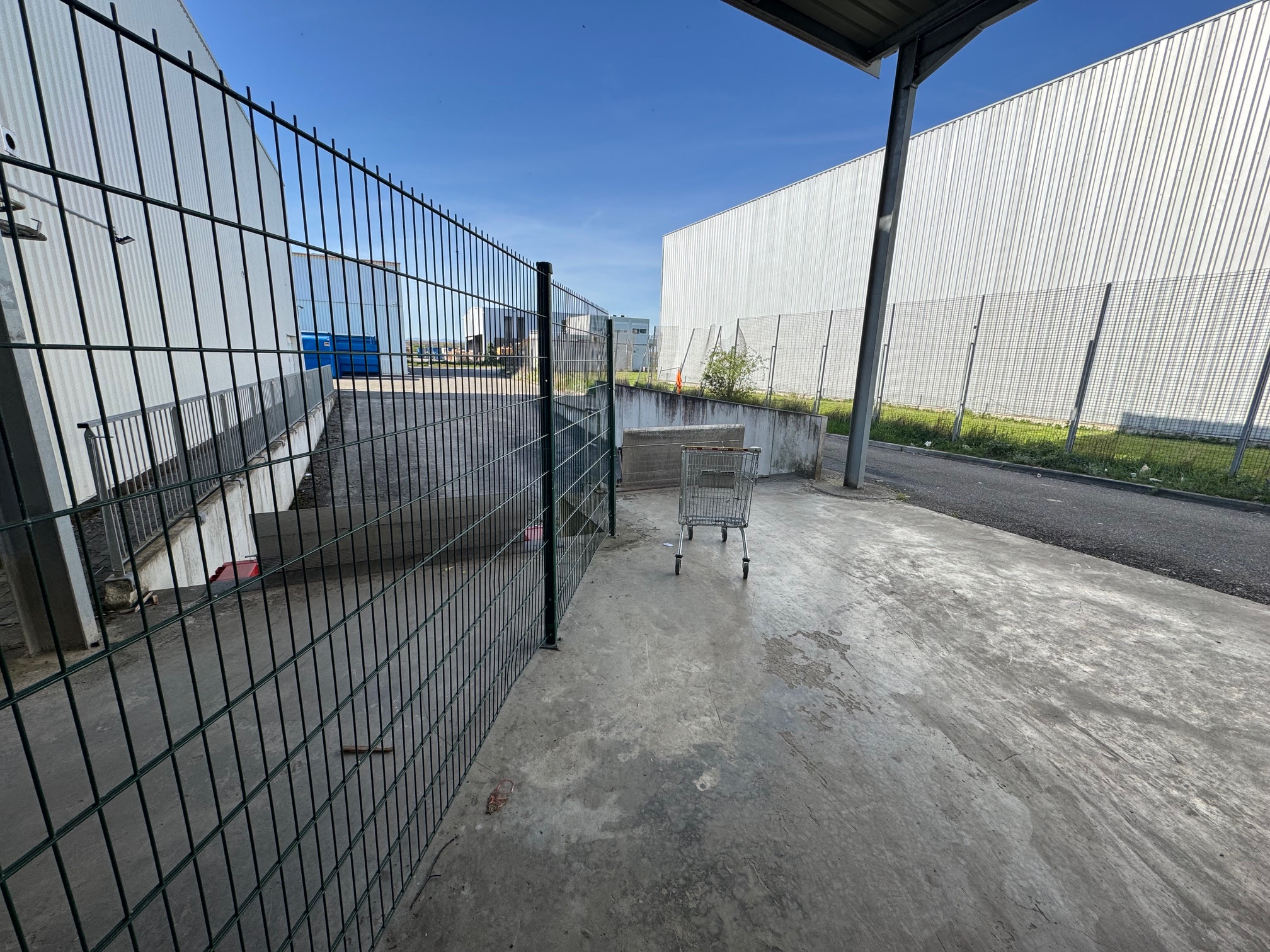 Location Entrepôt 535 m² Wittenheim - 2