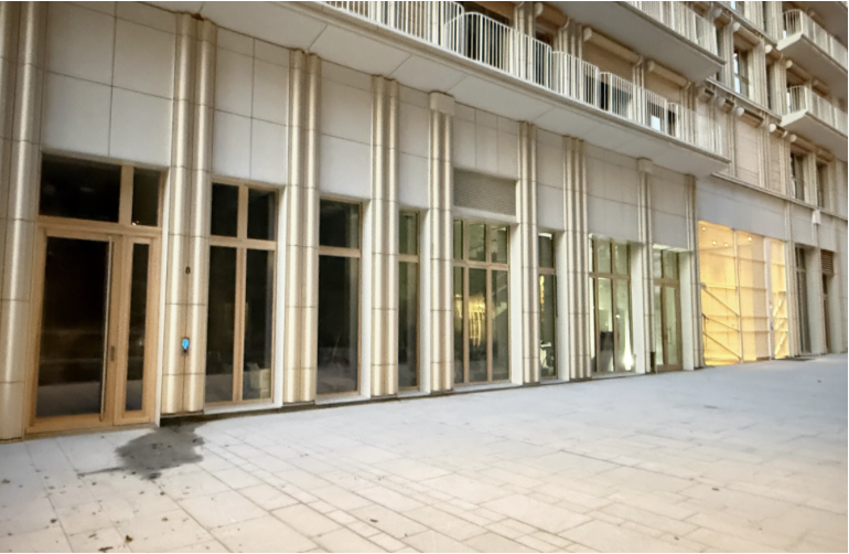 Location pure Local commercial 174 m² Paris 13e - 4