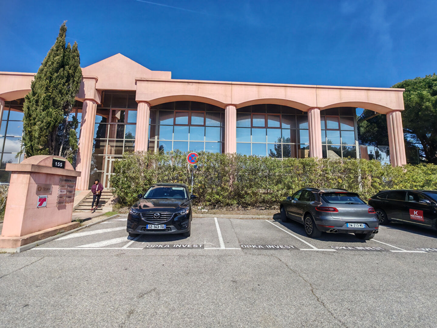 Vente de murs libres Bureaux 264 m² La Ciotat