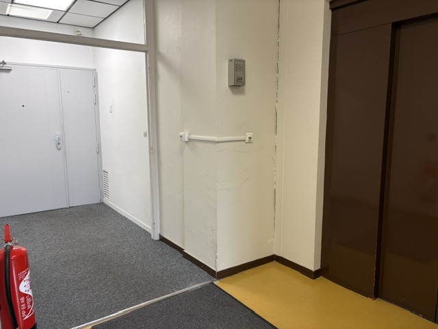 Vente de murs libres Bureaux 260 m² Saint-Denis - 4