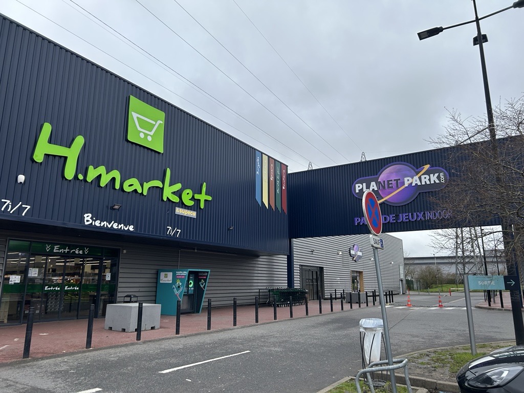 Location pure Local commercial 1 400 m² Corbeil-Essonnes - 3