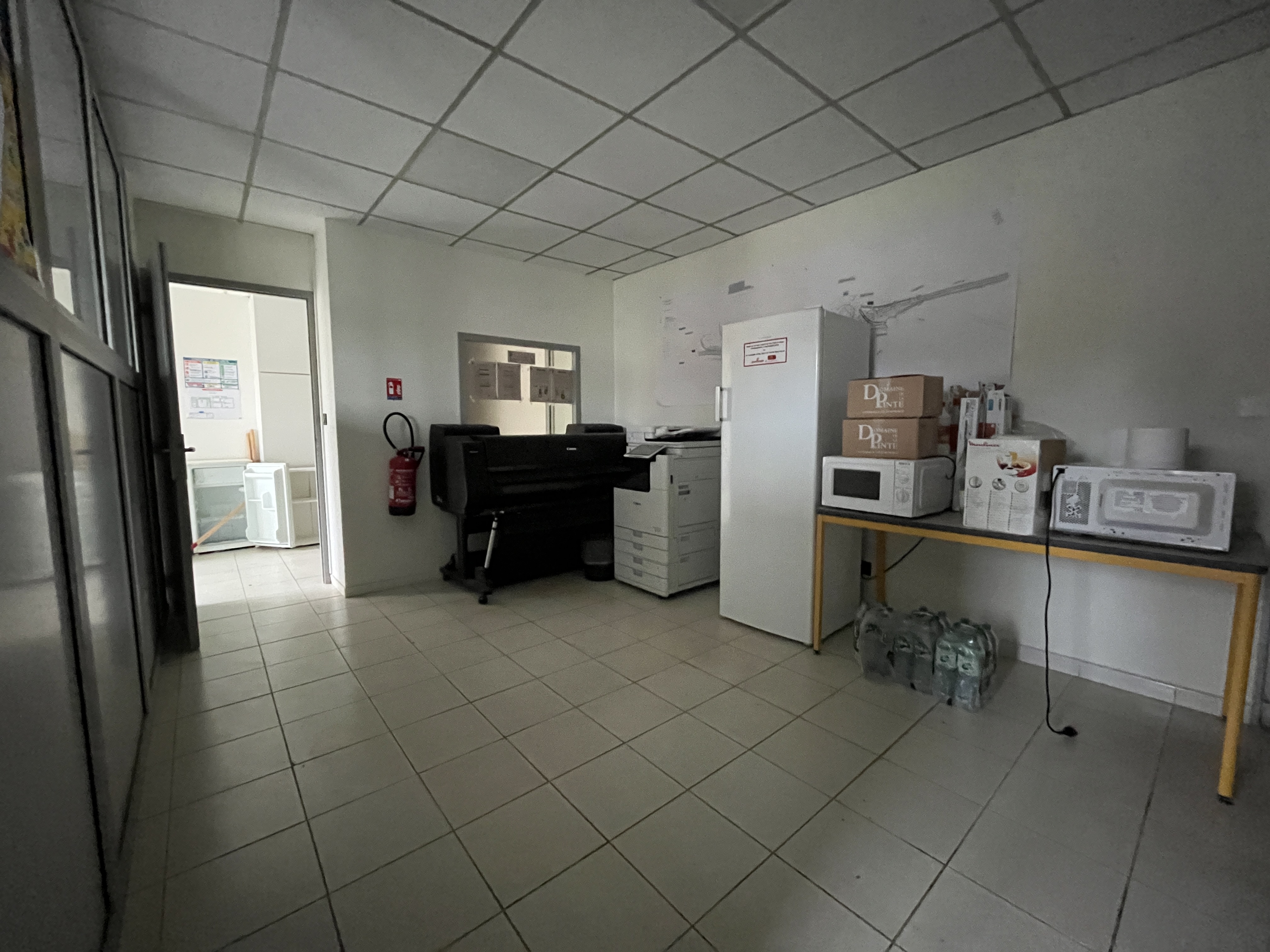 Location pure Local commercial 109 m² Châtillon-le-Duc - 2
