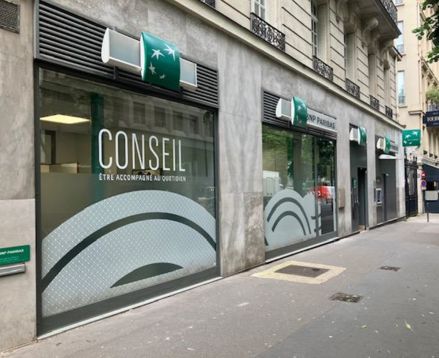 Location pure Local commercial 225 m² Paris