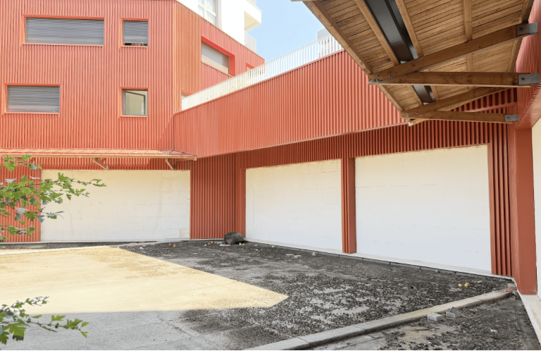 Location pure Local commercial 411 m² Champs-sur-Marne - 4
