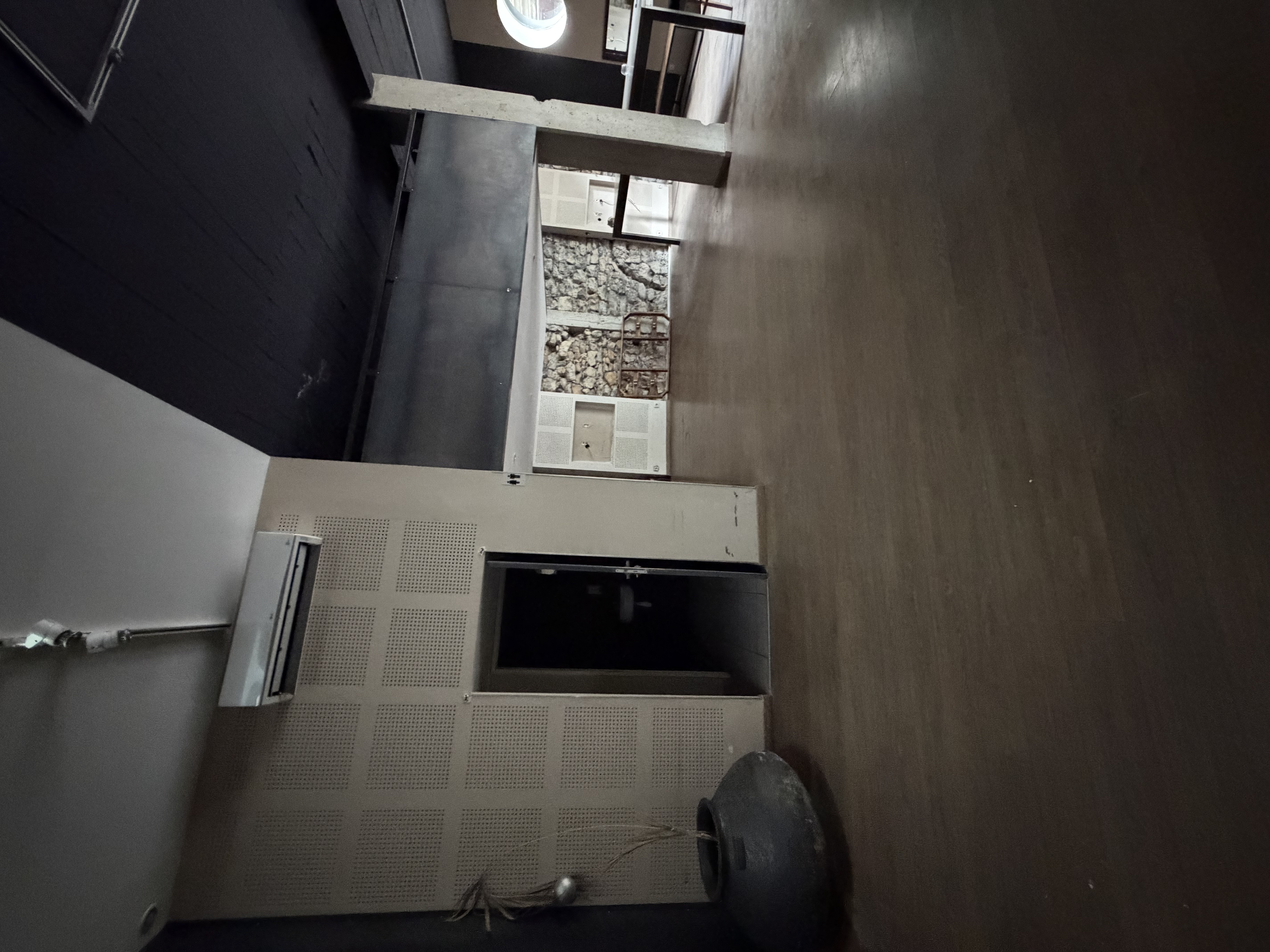 Location pure Local commercial 225 m² Grenoble - 3