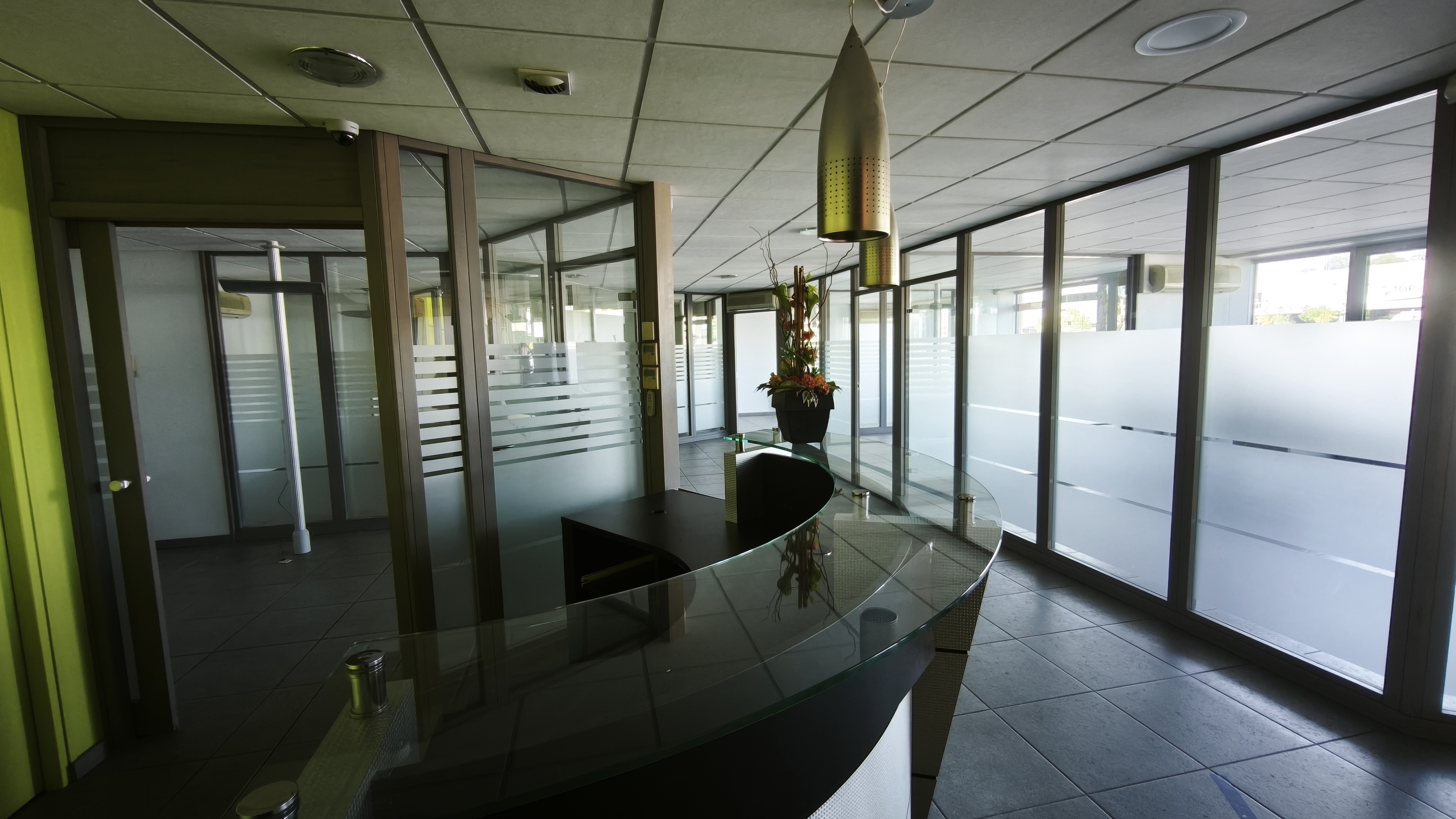 Location pure Local commercial 312 m² Besançon - 2