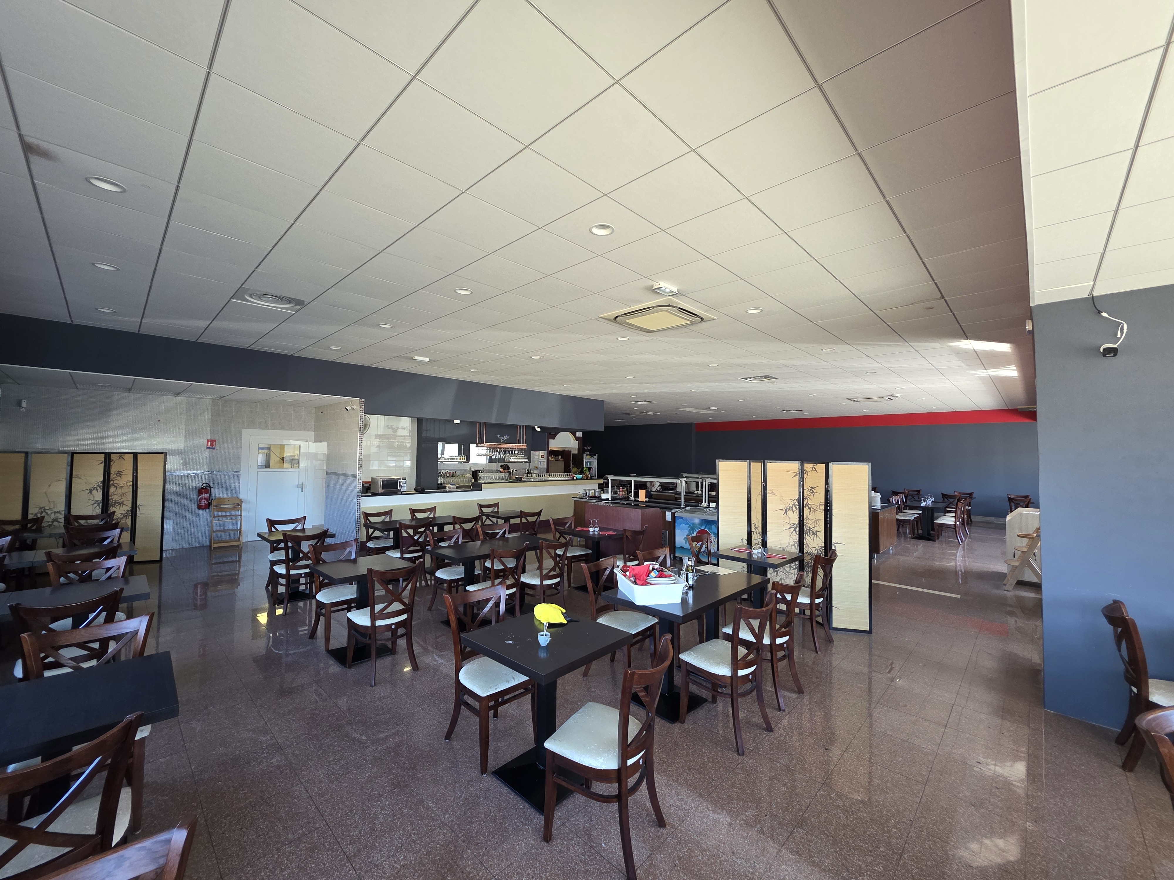 Vente de murs libres Local commercial 540 m² Marsac-sur-l'Isle - 2