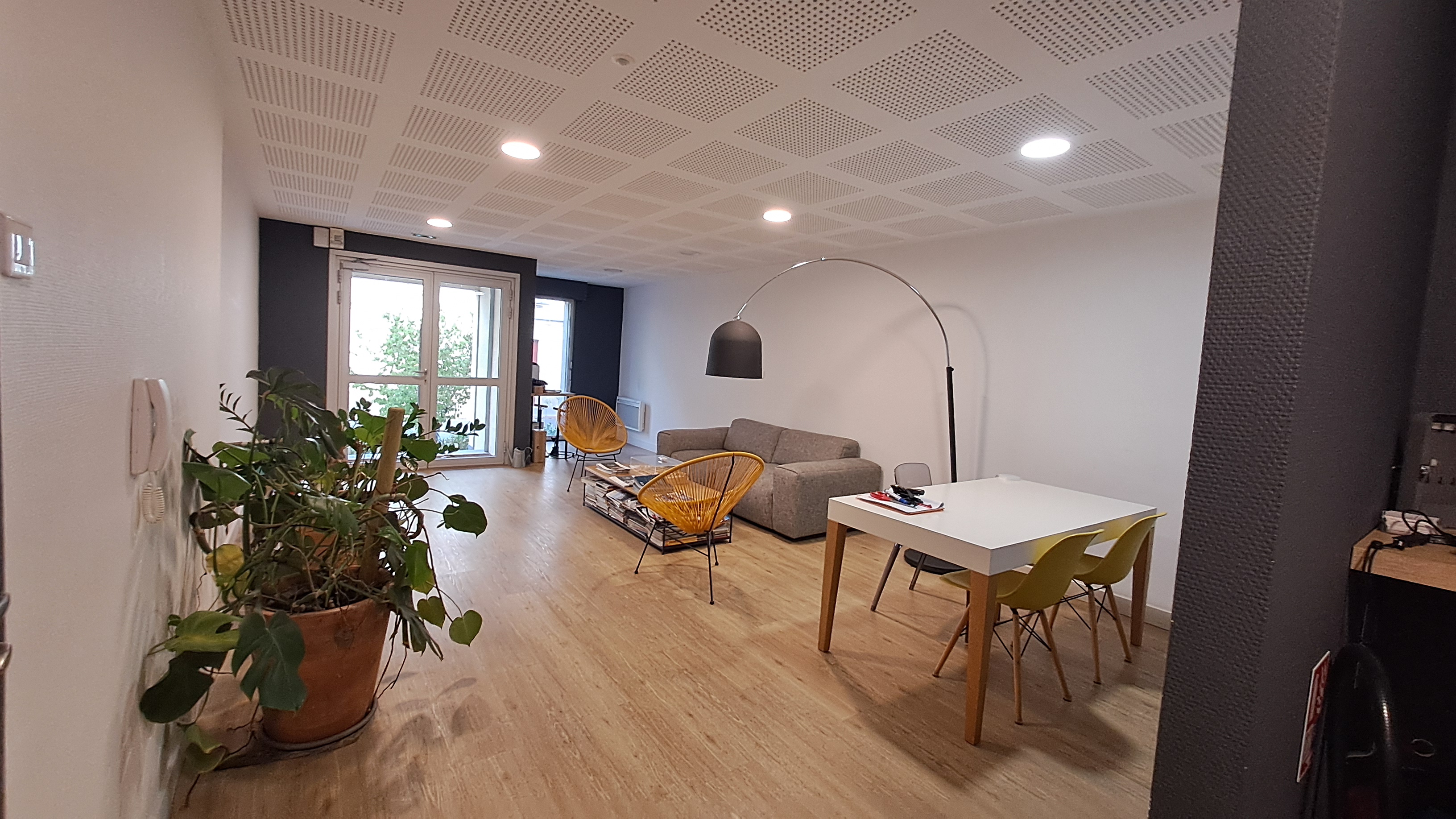 Vente de murs libres Bureaux 121 m² Nantes