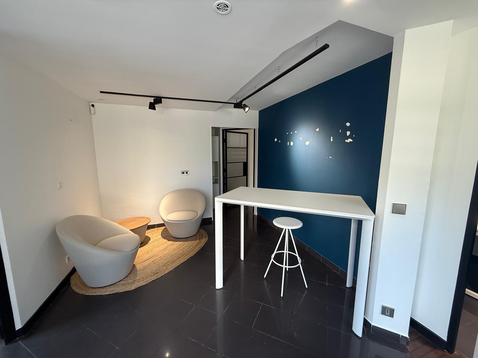 Location Bureaux 50 m² Puteaux - 2
