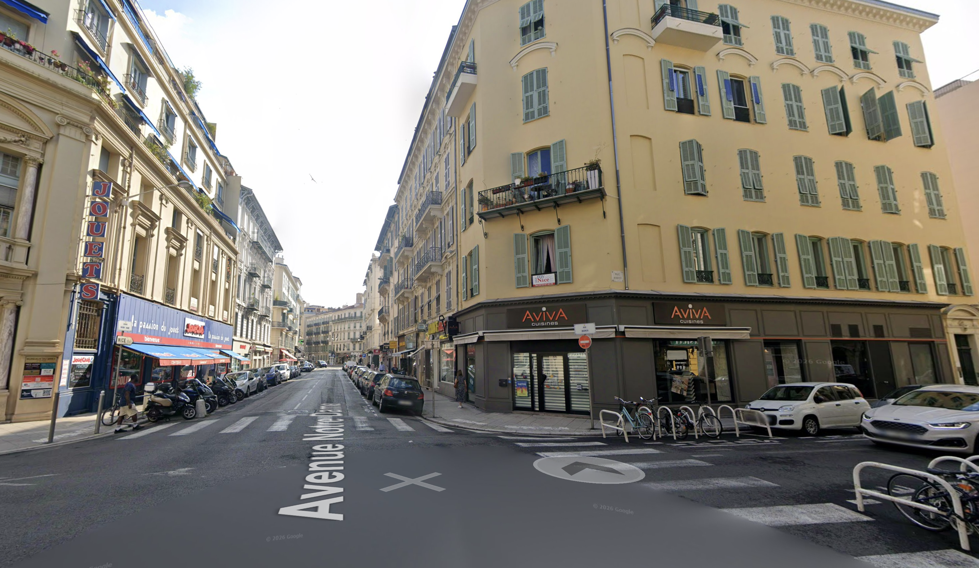 Location pure Local commercial 128 m² Nice