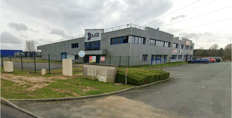 Location Entrepôt 1 500 m² La Vaupalière
