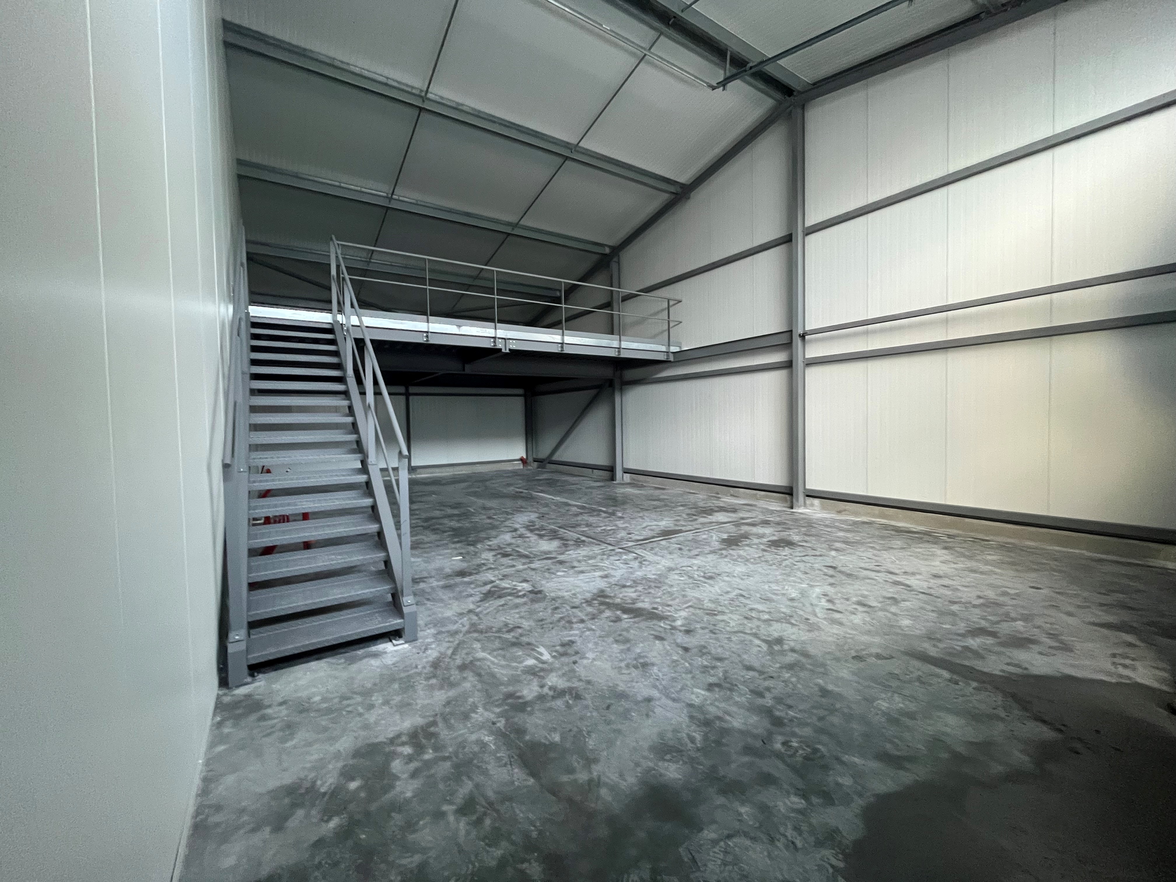 Location Entrepôt 170 m² Villefranque - 3
