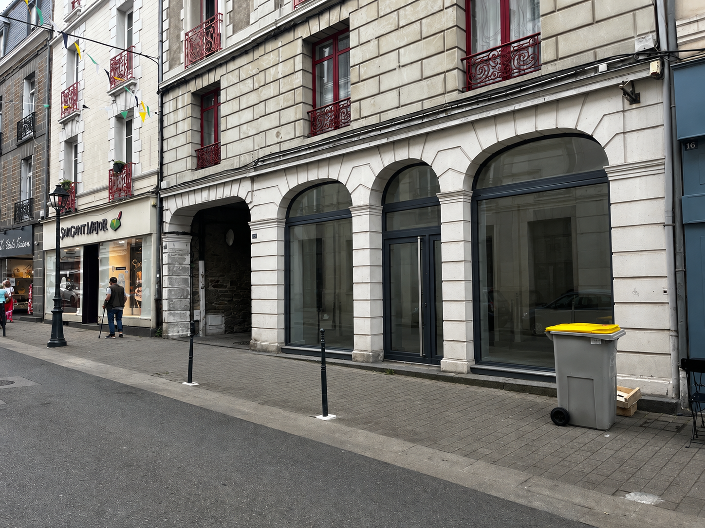 Location avec droit d'entrée Local commercial 70 m² Saint-Malo