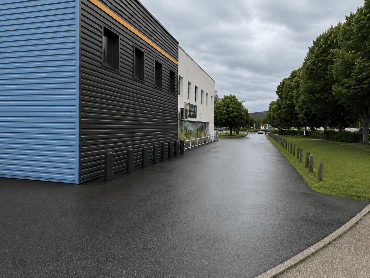 Vente de murs libres Local commercial 1 200 m² Digne-les-Bains - 5