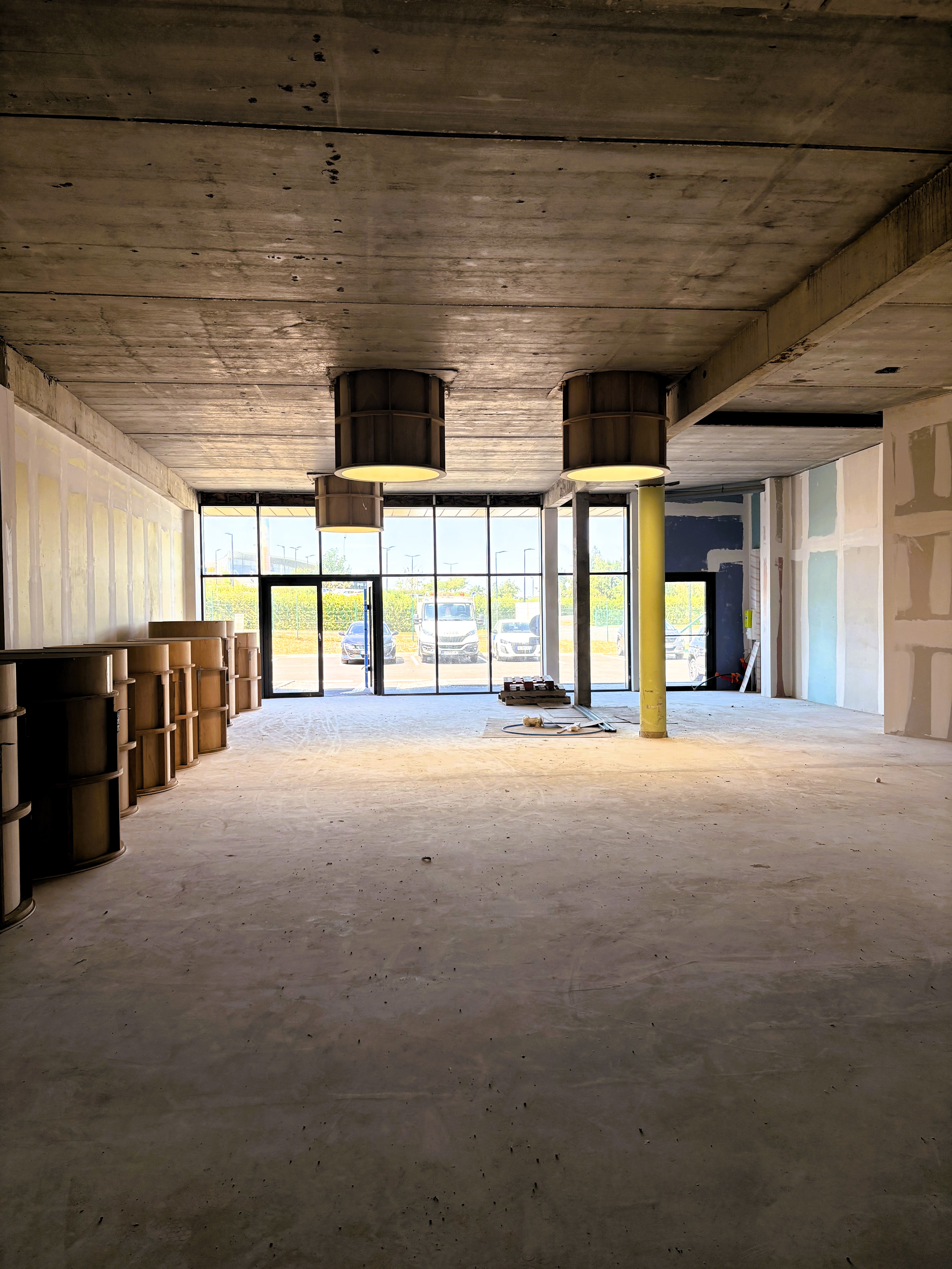 Location pure Local commercial 240 m² Saint-Martin-Boulogne - 4
