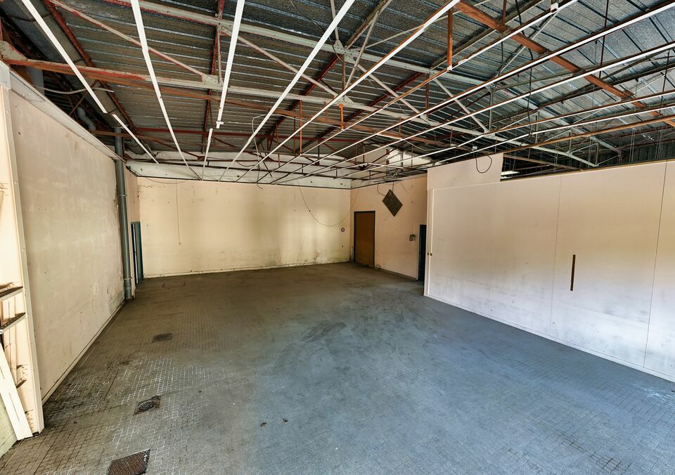 Location pure Local commercial 355 m² Artigues-près-Bordeaux - 7
