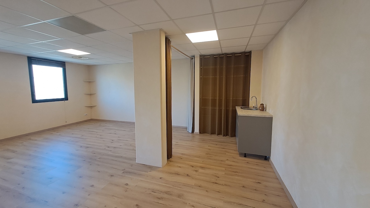 Vente de murs libres Bureaux 52 m² Saint-Herblain - 2