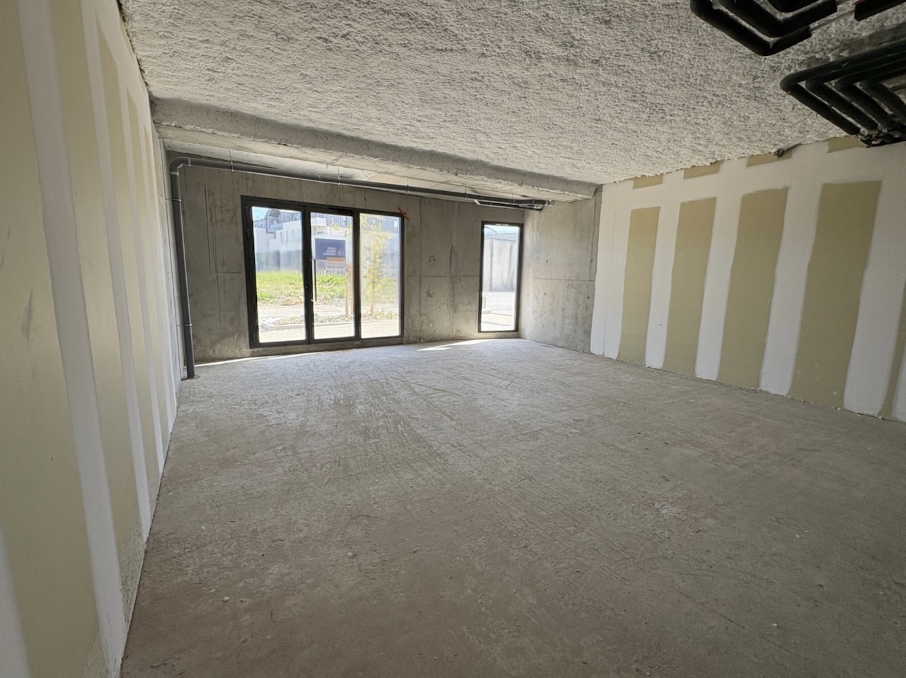 Vente de murs libres Local commercial 60 m² Avrillé - 2