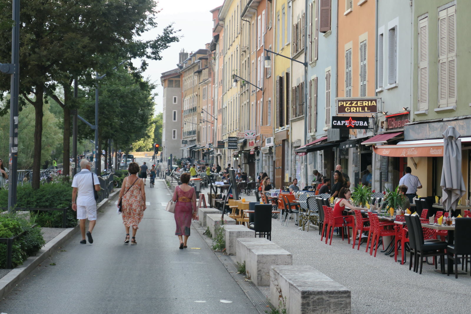 Vente de fonds de commerce Local commercial 150 m² Grenoble