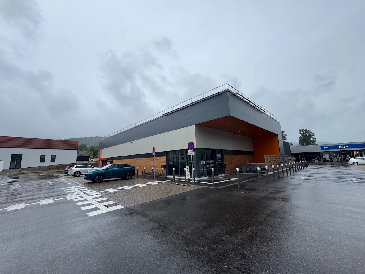 Vente de murs libres Local commercial 1 410 m² Masevaux-Niederbruck
