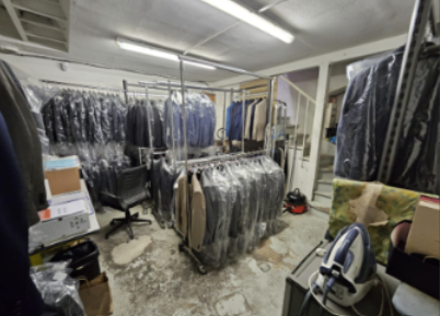 Location avec droit d'entrée Local commercial 70 m² Paris 17e - 4