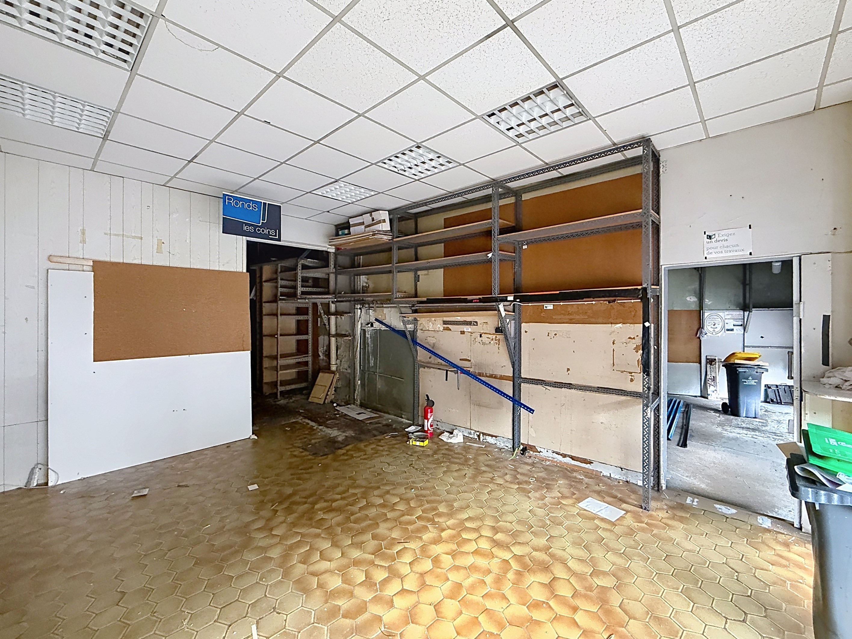 Location pure Local commercial 105 m² Paris - 2