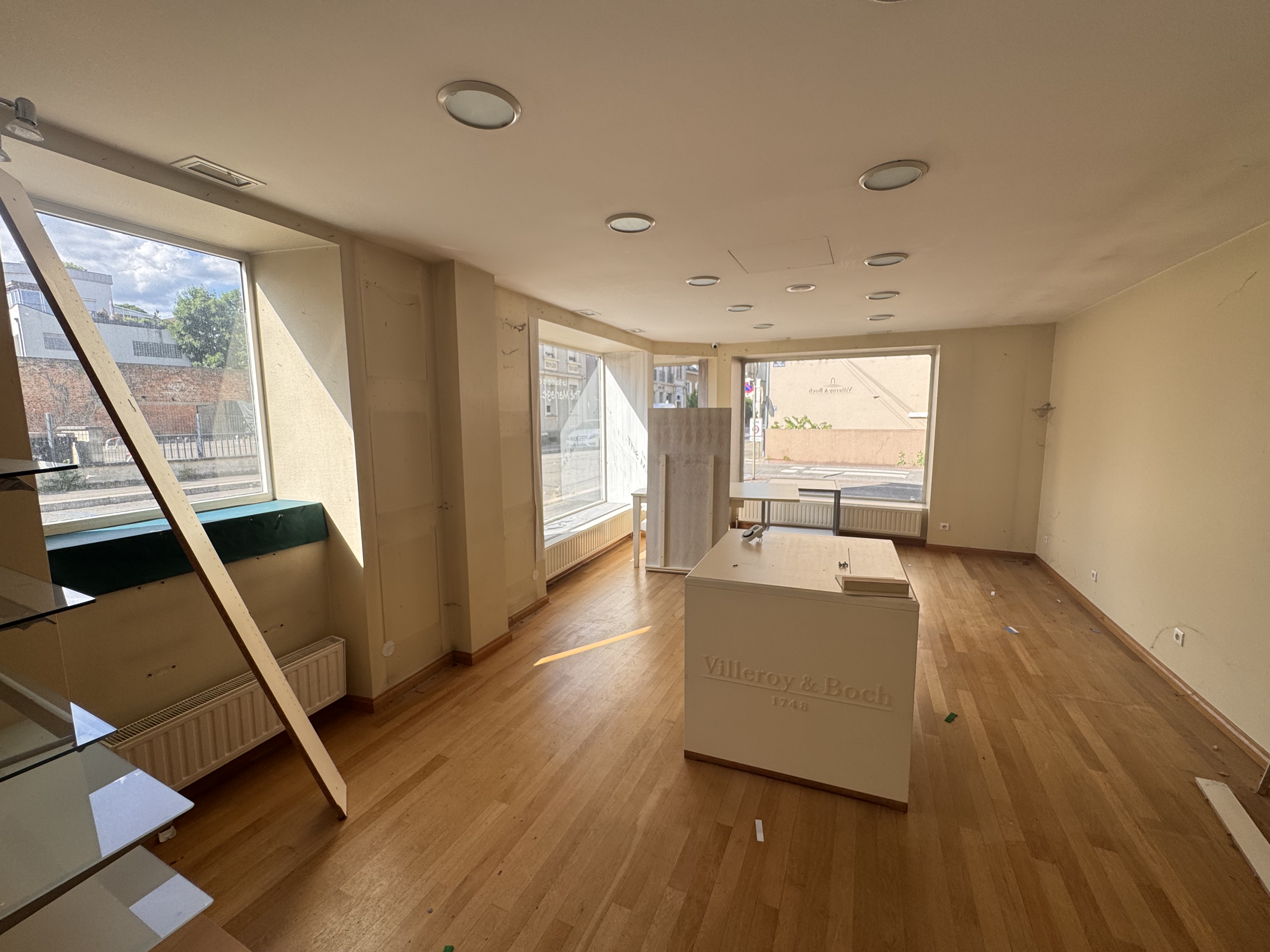 Location pure Local commercial 340 m² Mulhouse - 7